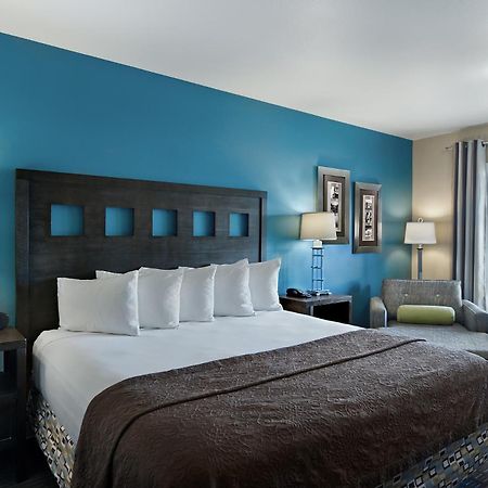 Oxford Suites סילברדייל מראה חיצוני תמונה