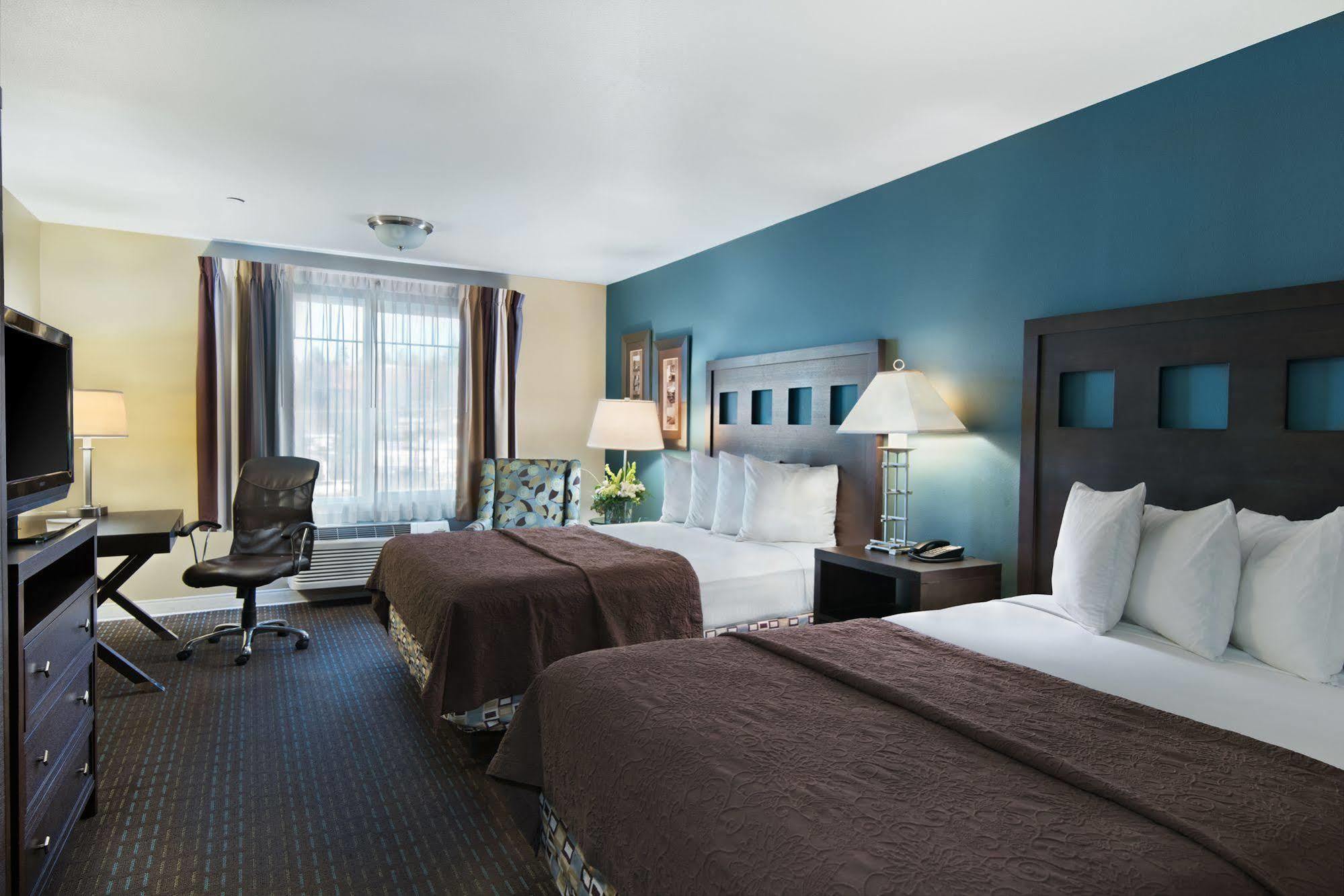 Oxford Suites סילברדייל מראה חיצוני תמונה
