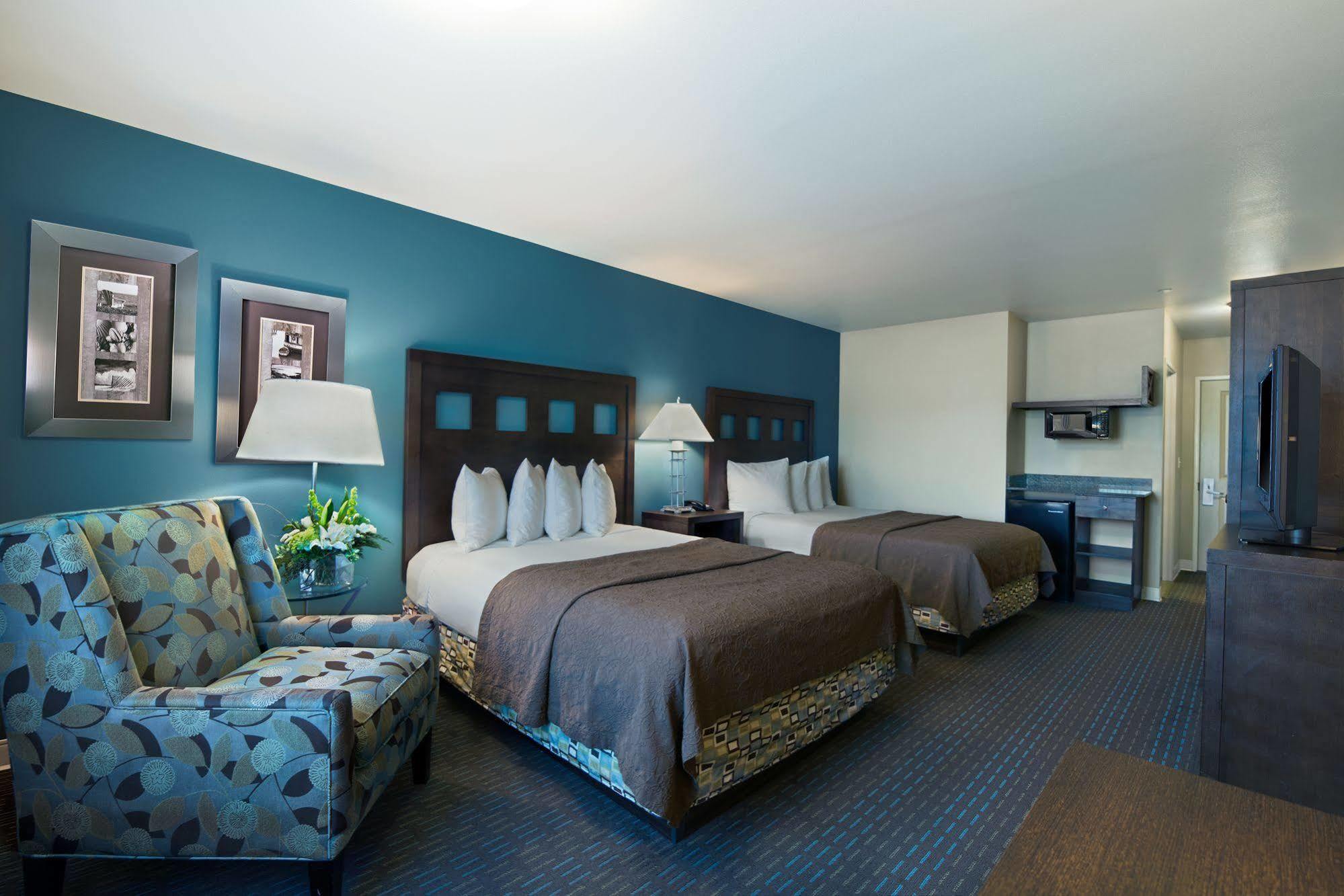 Oxford Suites סילברדייל מראה חיצוני תמונה